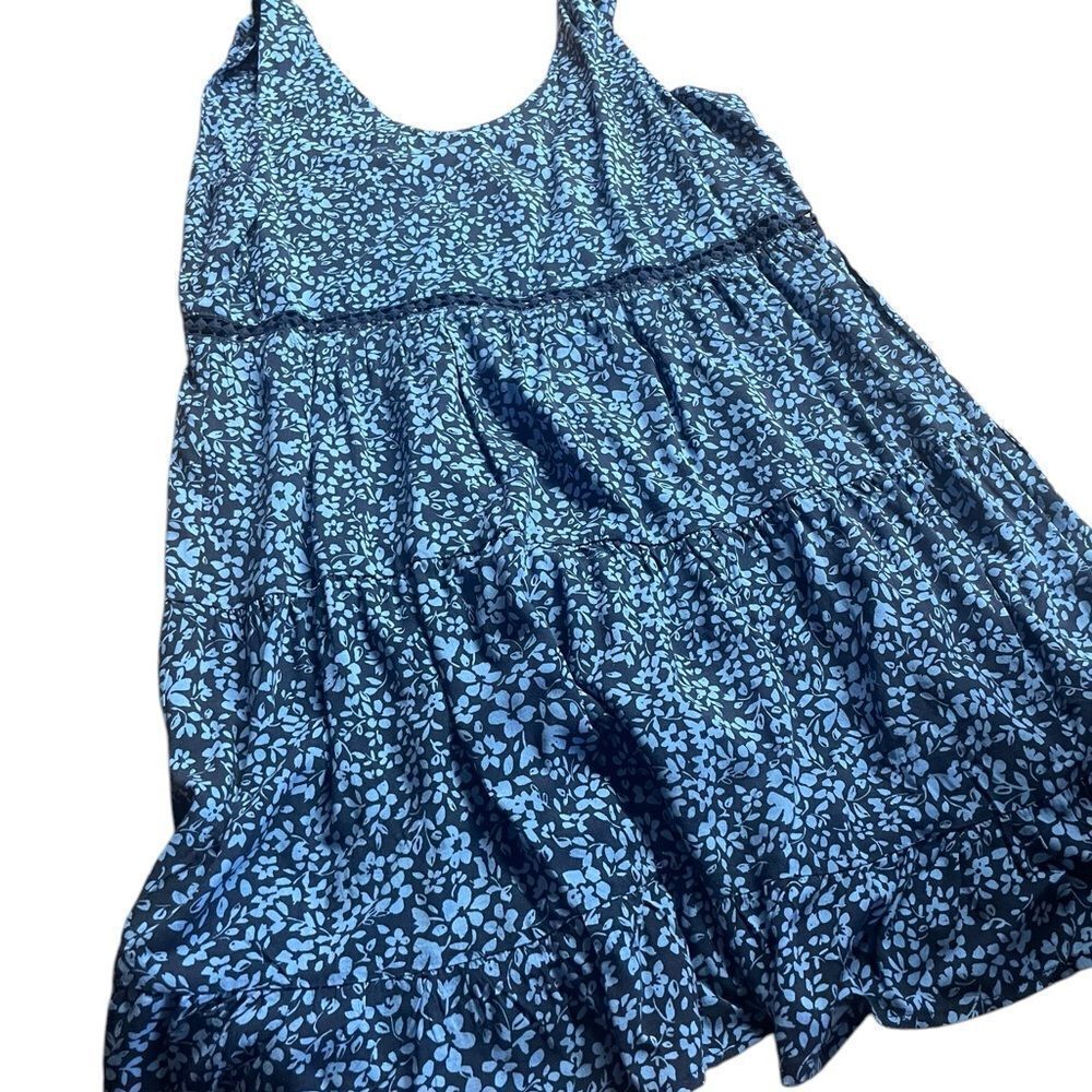 En Crème size large women’s dress Blue Tiered Sleeveless Sundress
